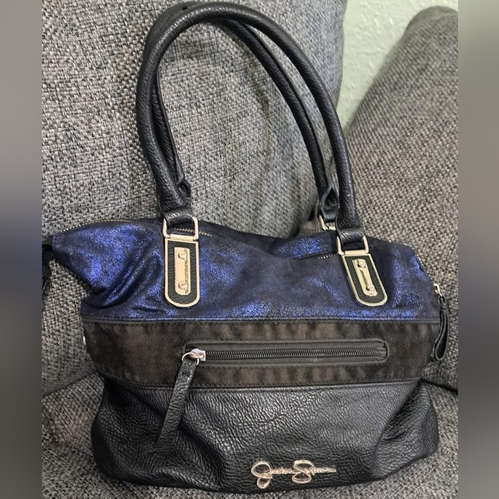 Jessica Simpson shoulder bag